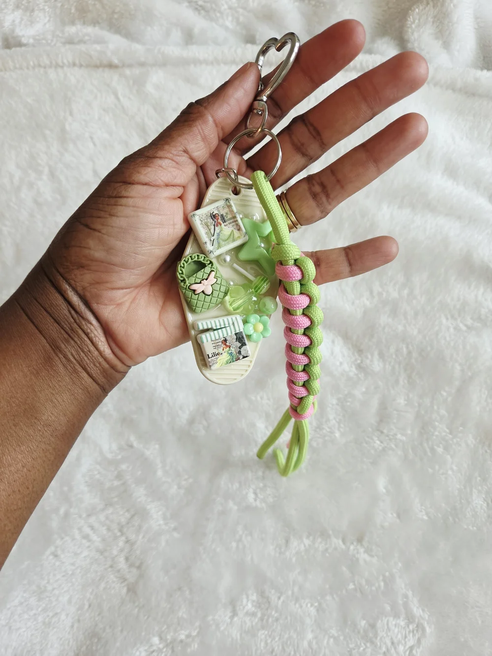 Cute Princess Tiana Green & Pink Paracord Junk Keychain with Star Bag Charm